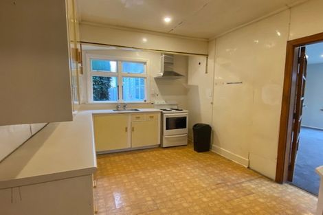 Photo of property in 16 Gibbon Street, Sydenham, Christchurch, 8023