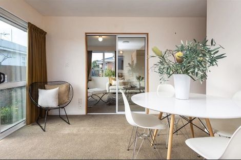 Photo of property in 1/5 Broadbent Street, Riccarton, Christchurch, 8041