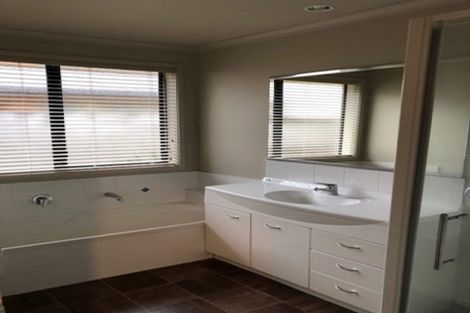 Photo of property in 22 Parkside Drive, Huntington, Hamilton, 3210