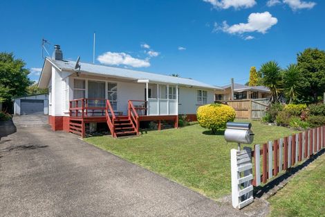 Photo of property in 10 Brent Road, Owhata, Rotorua, 3010