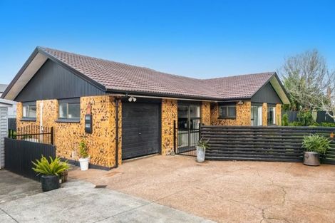 Photo of property in 18a Sunnyside Crescent, Papatoetoe, Auckland, 2025