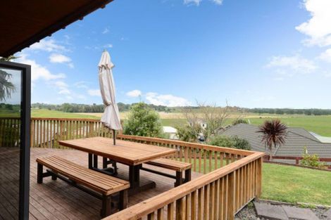 Photo of property in 22 Friesian Place, Grandview Heights, Hamilton, 3200