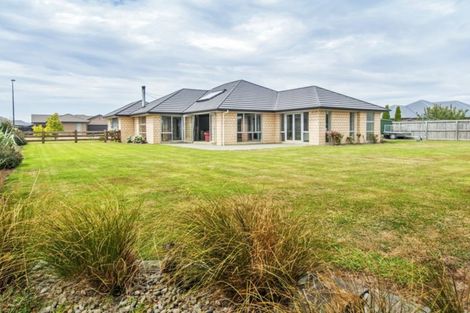 Photo of property in 31 Beaumont Drive, Rolleston, 7614