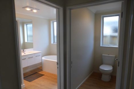 Photo of property in 22 Pounamu Place, Pegasus, 7612