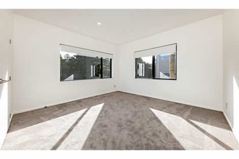 Photo of property in 40 Dawood Place, The Gardens, Auckland, 2105