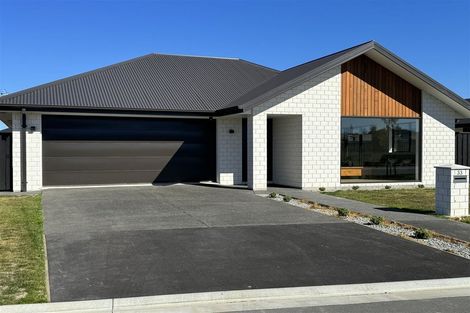 Photo of property in 33 Russell Lilley Drive, Rolleston, 7614