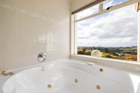 Photo of property in 393 Upper Ohauiti Road, Ohauiti, Tauranga, 3173