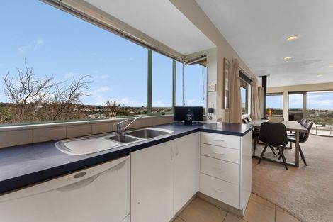 Photo of property in 3a Hillcrest Street, Glen Avon, New Plymouth, 4312