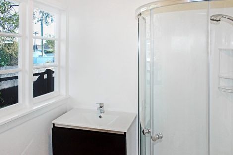 Photo of property in 240 Weston Road, Mairehau, Christchurch, 8052