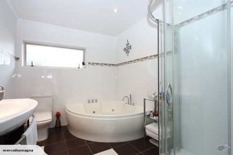 Photo of property in 3/6 Trafalgar Road, Milford, Auckland, 0620