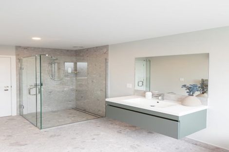 Photo of property in 2 Arohanui Road, Karaka, 2124