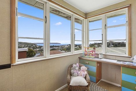 Photo of property in 15 Spur Grove, Titahi Bay, Porirua, 5022