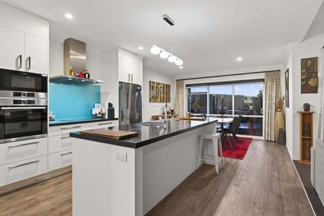 Photo of property in 8 Celmisia Retreat, Papamoa Beach, Papamoa, 3118