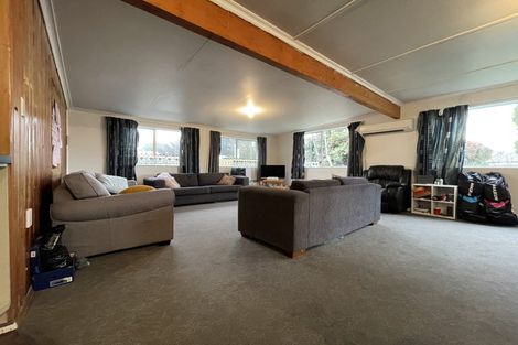 Photo of property in 27 Tensing Place, Sockburn, Christchurch, 8042