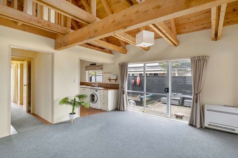 Photo of property in 8 Rosedale Place, Levin, 5510