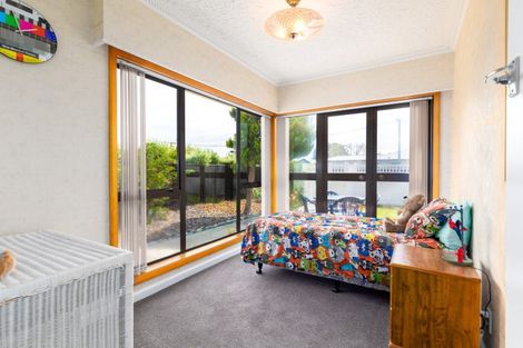 Photo of property in 18 Voss Street, Shirley, Christchurch, 8013