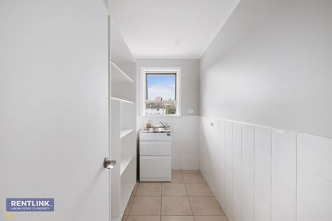 Photo of property in 8 Landview Road, Parkvale, Tauranga, 3112