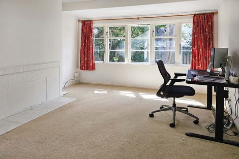 Photo of property in 5 Fry Street, Boulcott, Lower Hutt, 5010