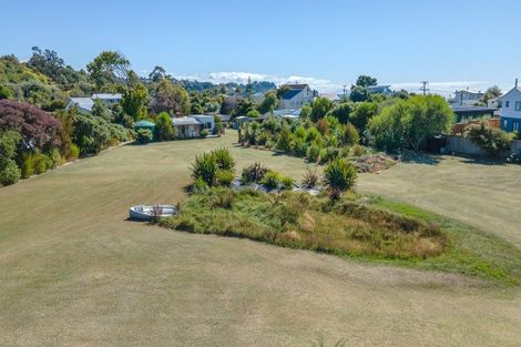 Photo of property in 10a Broadsea Avenue, Ruby Bay, Mapua, 7005
