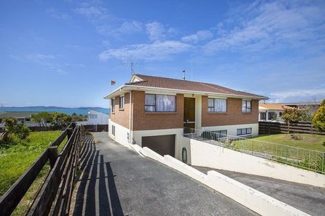 Photo of property in 17 Tara Place, Snells Beach, 0920