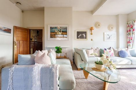 Photo of property in 20 Hargest Crescent, Saint Kilda, Dunedin, 9012