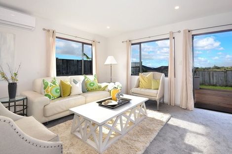 Photo of property in 47 Richfield Crescent, Westgate, Auckland, 0614