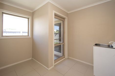 Photo of property in 41 Factory Road, Belfast, Christchurch, 8051