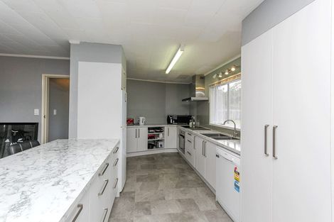 Photo of property in 5 Bronte Place, Whalers Gate, New Plymouth, 4310