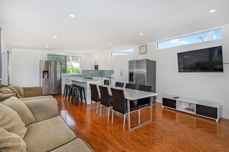 Photo of property in 5 Omutu Street, Oakura, Hikurangi, 0184