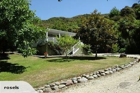 Photo of property in 269 Moetapu Bay Road, Moetapu Bay, Picton, 7282
