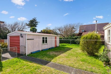 Photo of property in 13 Bahama Crescent, Paraparaumu Beach, Paraparaumu, 5032