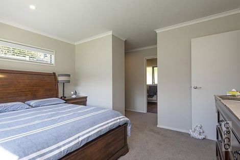 Photo of property in 23 Crabb Fields Lane, Riverhead, 0820