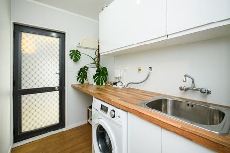 Photo of property in 3a Lytton Street, Feilding, 4702