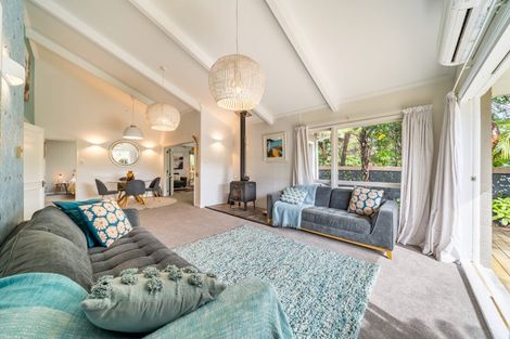 Photo of property in 62a Chatsworth Road, Silverstream, Upper Hutt, 5019