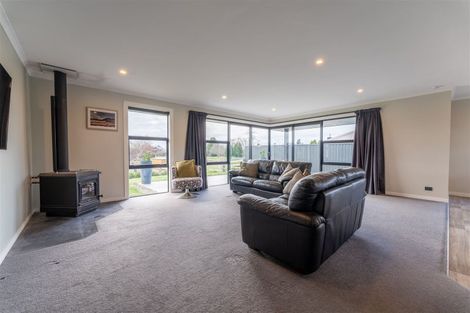 Photo of property in 6 Rimu Street, Pleasant Point, 7903