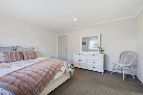 Photo of property in 32 Purnell Street, College Estate, Whanganui, 4500