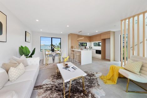 Photo of property in 28c Walker Road, Point Chevalier, Auckland, 1022