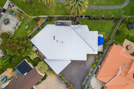 Photo of property in 6 The Oaks, Awapuni, Palmerston North, 4412