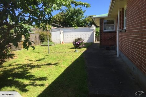 Photo of property in 180 Matai Road, Raumati Beach, Paraparaumu, 5032