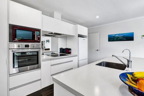 Photo of property in 86 Wills Road, Bell Block, New Plymouth, 4312