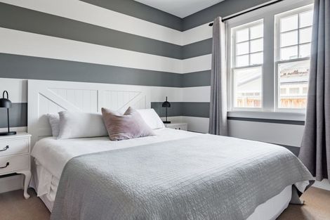 Photo of property in 17 Wilsons Road, Saint Martins, Christchurch, 8022