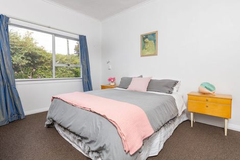 Photo of property in 14 Rexwood Street, Carterton, 5713