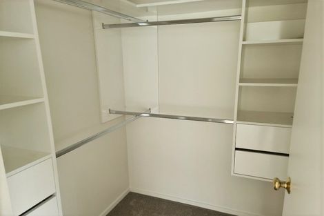 Photo of property in 71 Medvale Avenue, Flat Bush, Auckland, 2019