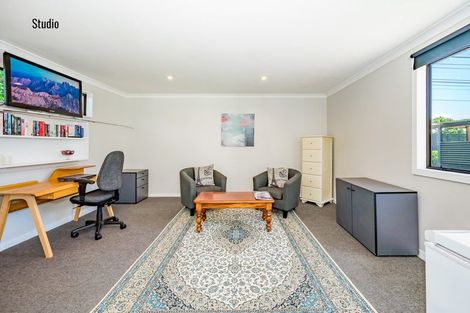 Photo of property in 20 Bell Street, Otaki, 5512