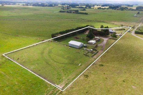 Photo of property in 54 Byrne Road, Takapau, 4287