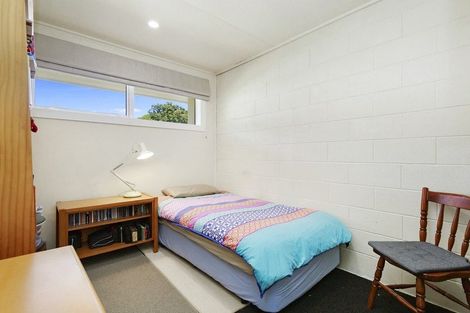 Photo of property in 47 Pukatea Street, Eastbourne, Lower Hutt, 5013