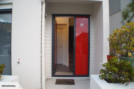 Photo of property in 2/10 Silver Moon Road, Albany Heights, Auckland, 0632