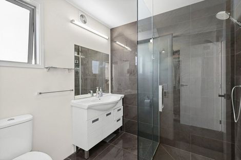 Photo of property in 24 Old Station Avenue, Wanaka, 9305