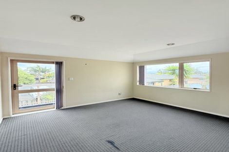 Photo of property in 2 Tavua Lane, Ranui, Auckland, 0612