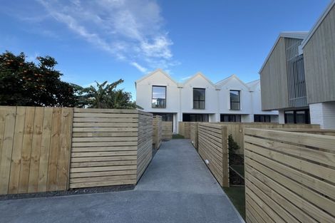Photo of property in 12/39 Pakuranga Road, Pakuranga, Auckland, 2010